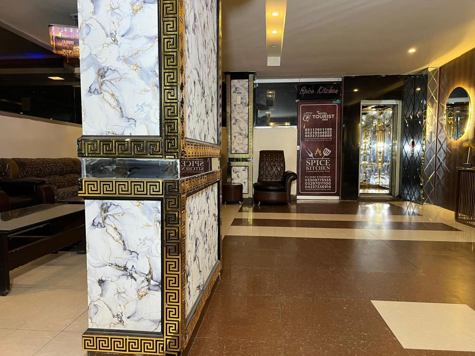 Hotel Tourist Inn Lahore Ngoại thất bức ảnh